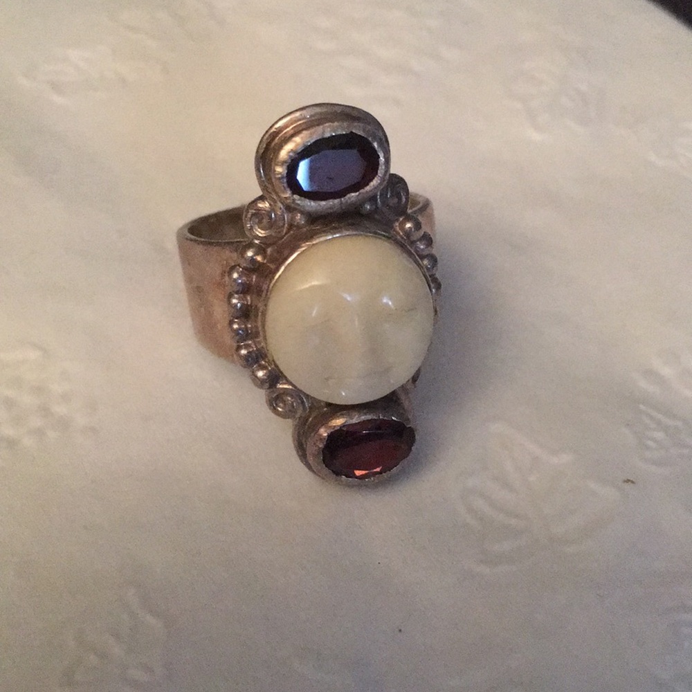 Boneface ring